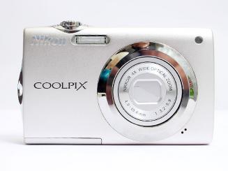 COOLPIX S3000