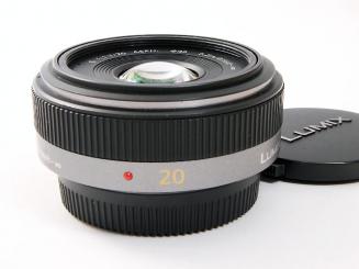 LUMIX G20 F1.7