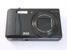 R10