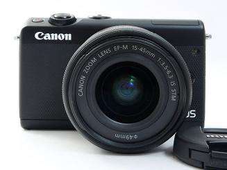 EOS M100 15-45STM
