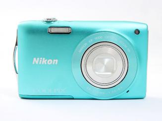 COOLPIX S3300