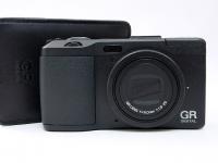 GR DIGITAL IV