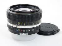 �˥塼�˥å�����50 F1.4